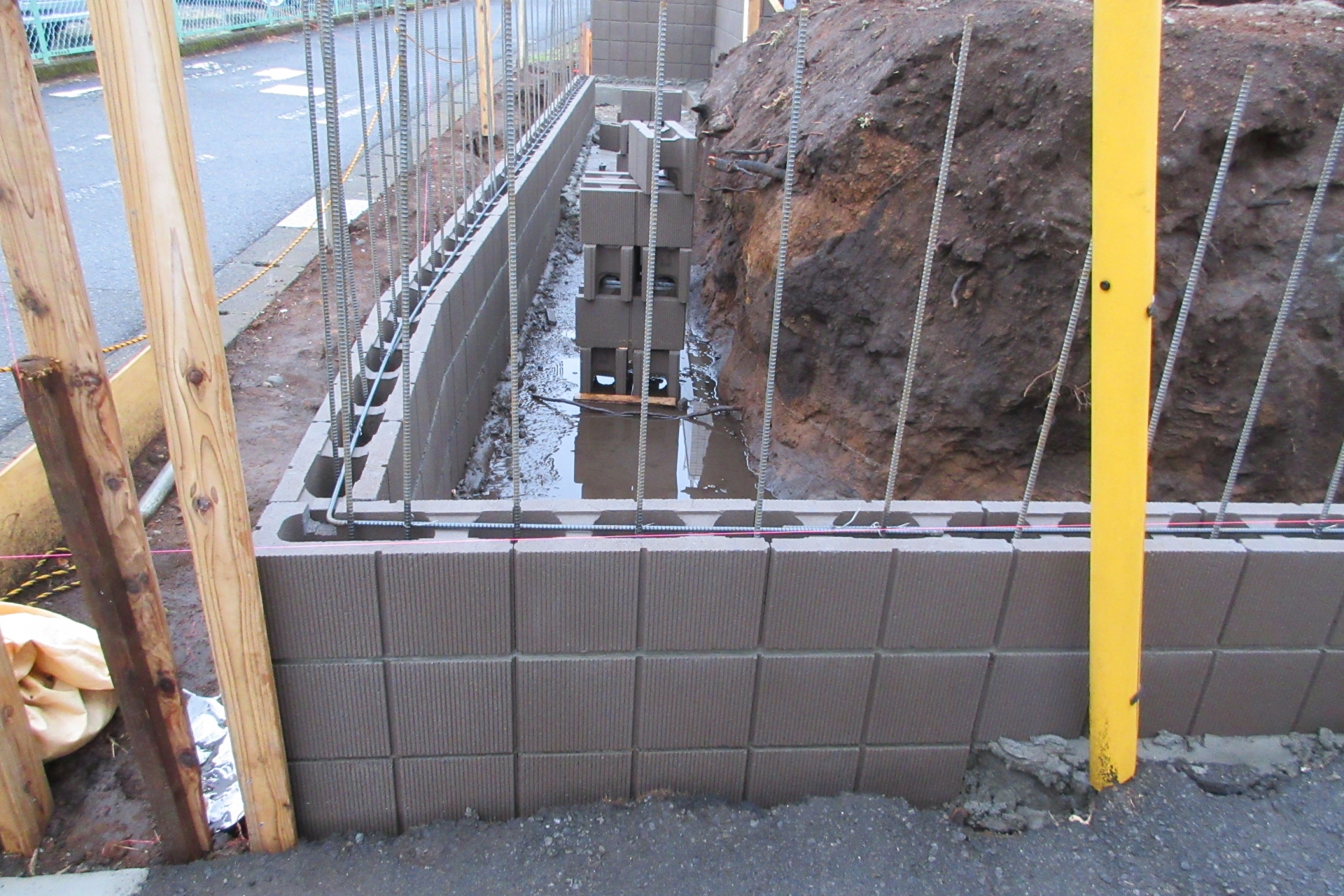 ブロック積みの単価は2段でいくら?相場や内訳、見積の妥当性までまるわかりガイド 画像