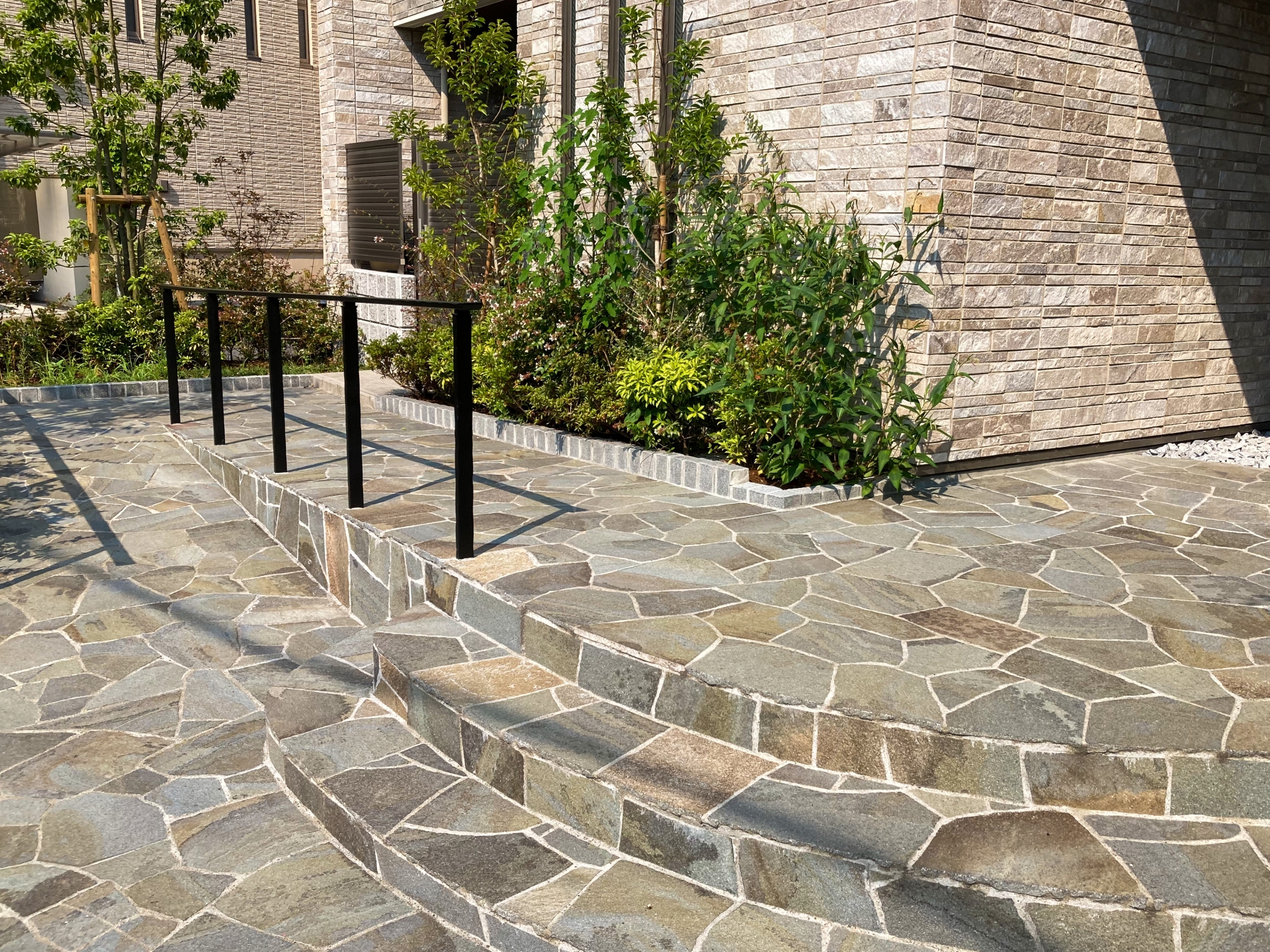 住友林業の外構が300万は高い?相場と節約術で妥当性を徹底解説! 画像