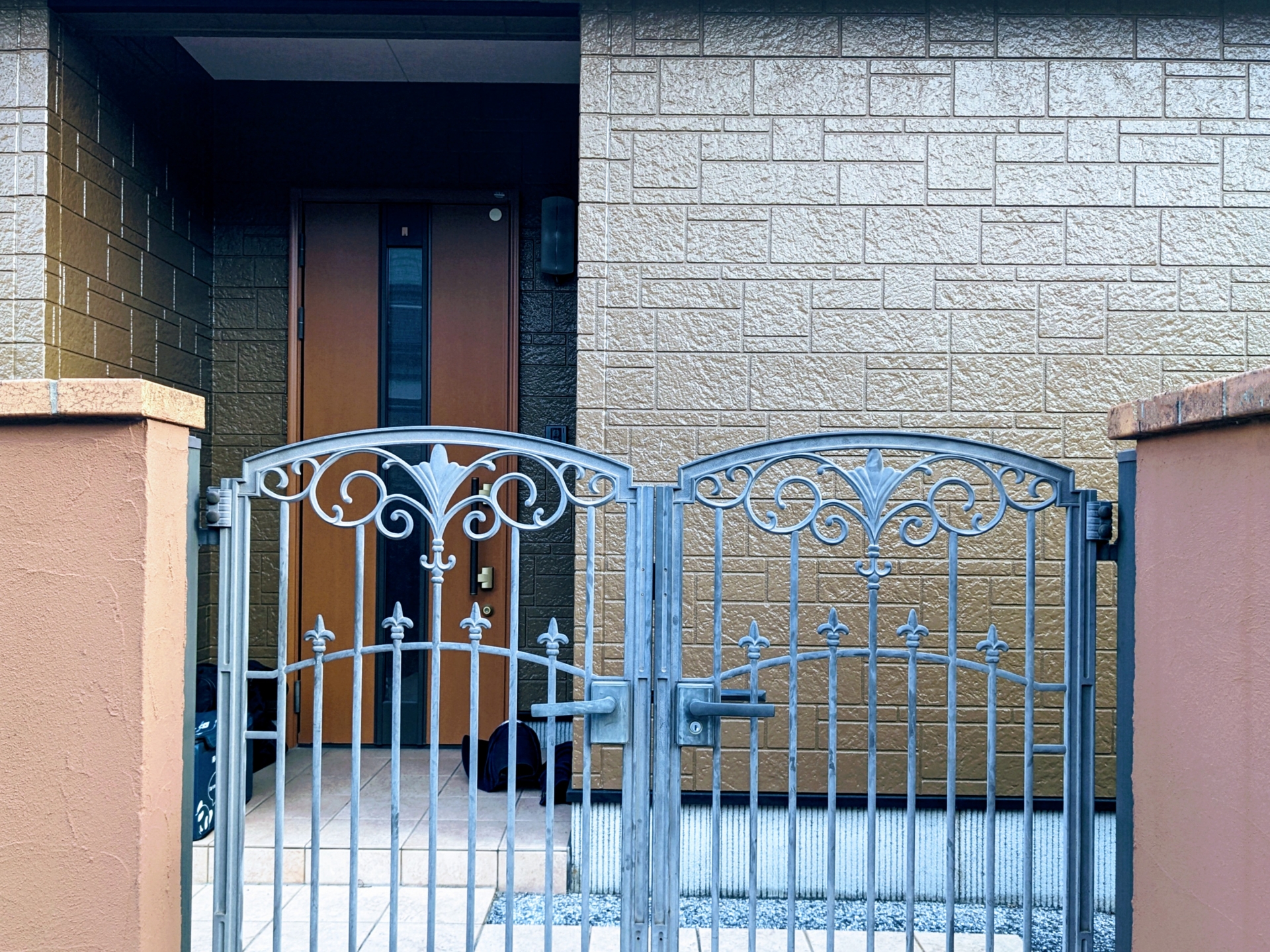 住友林業での門扉の施工事例や価格比較で失敗しない選び方!理想のエクステリアづくりガイド 画像