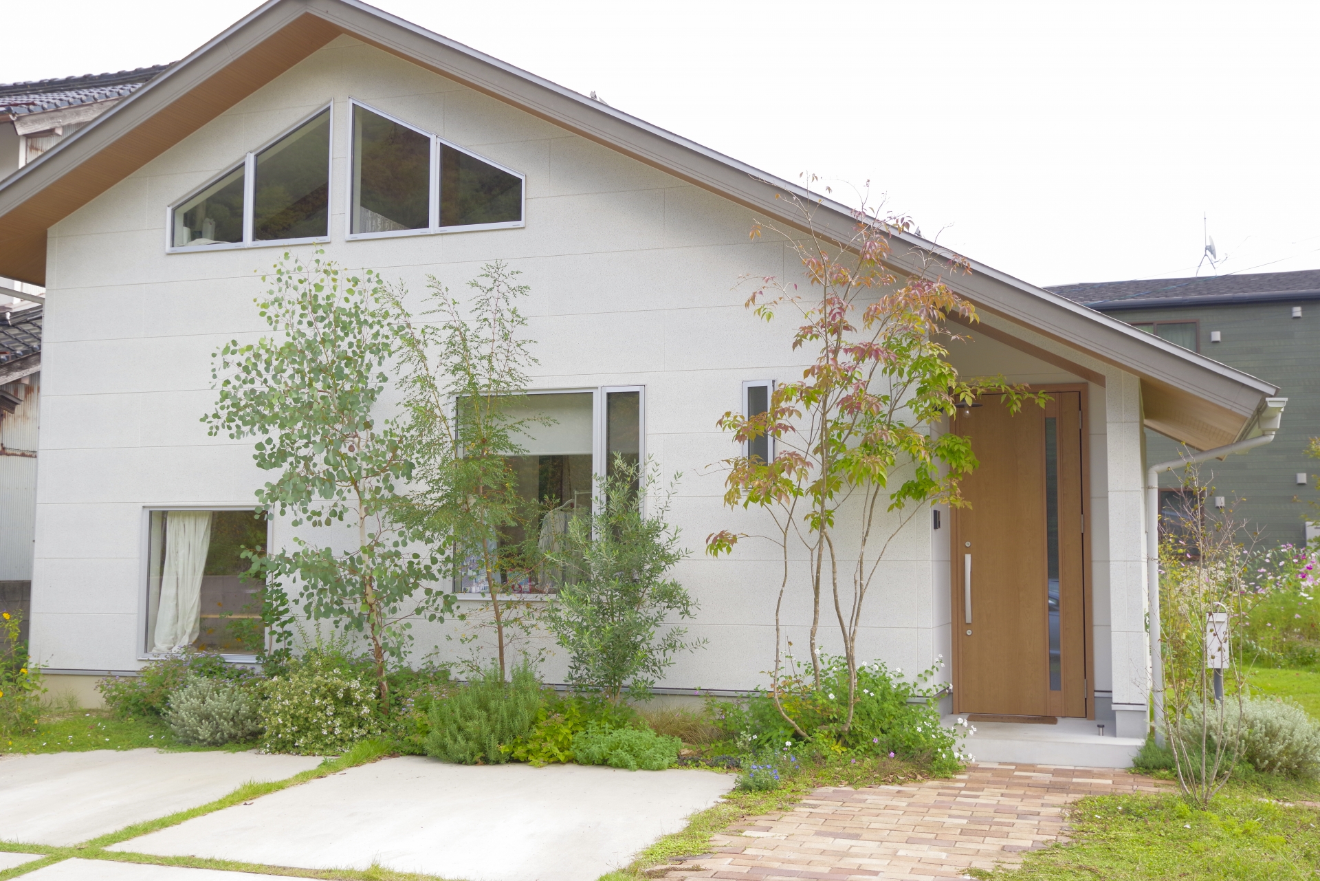 新築住宅の予算300万円での外構工事は相場と内訳を徹底解説し失敗を回避するコツ 画像