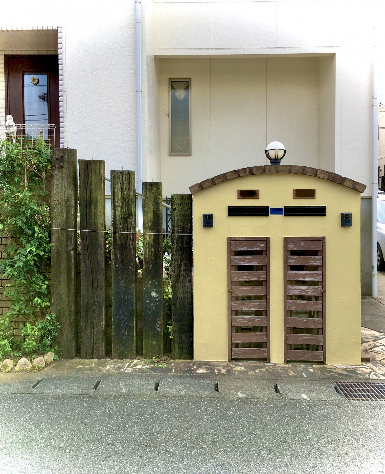 門柱にインターホンの後付け費用は高い？真相と損しない業者選びを完全ガイド 画像