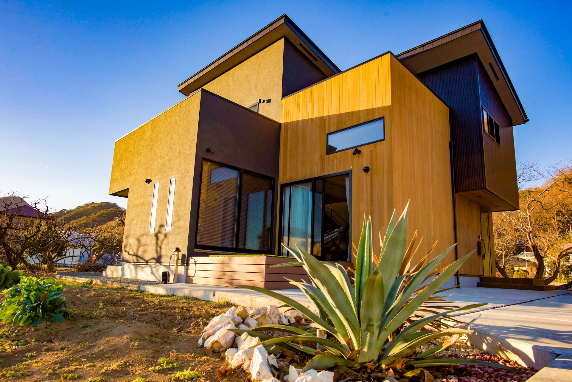 700万の外構工事ではどこまでできる？相場比較と失敗防止の完全ガイド 画像