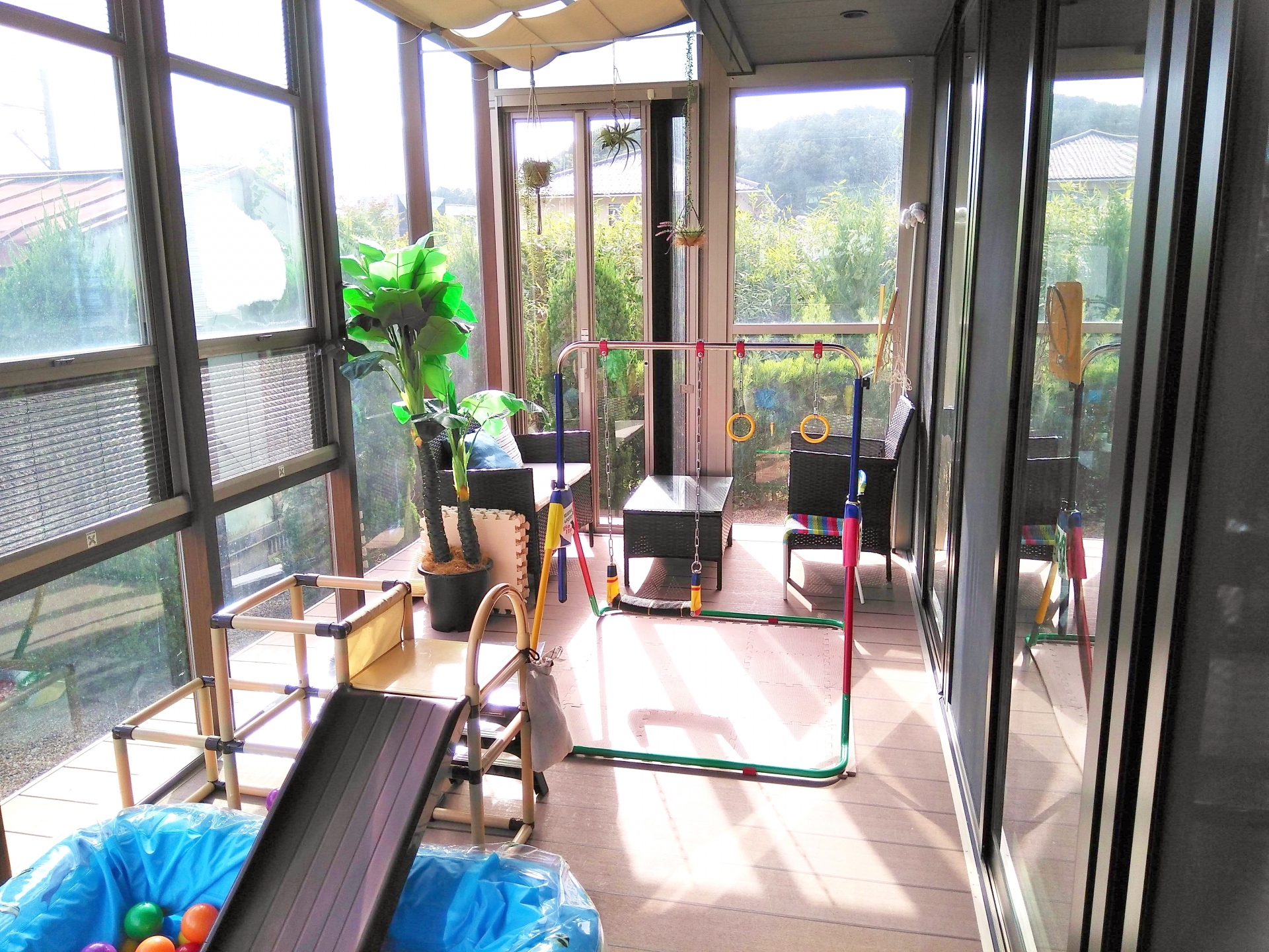 2階にサンルームの後付けで可否や費用や工法をわかりやすく解説！失敗ゼロの秘訣教えます 画像