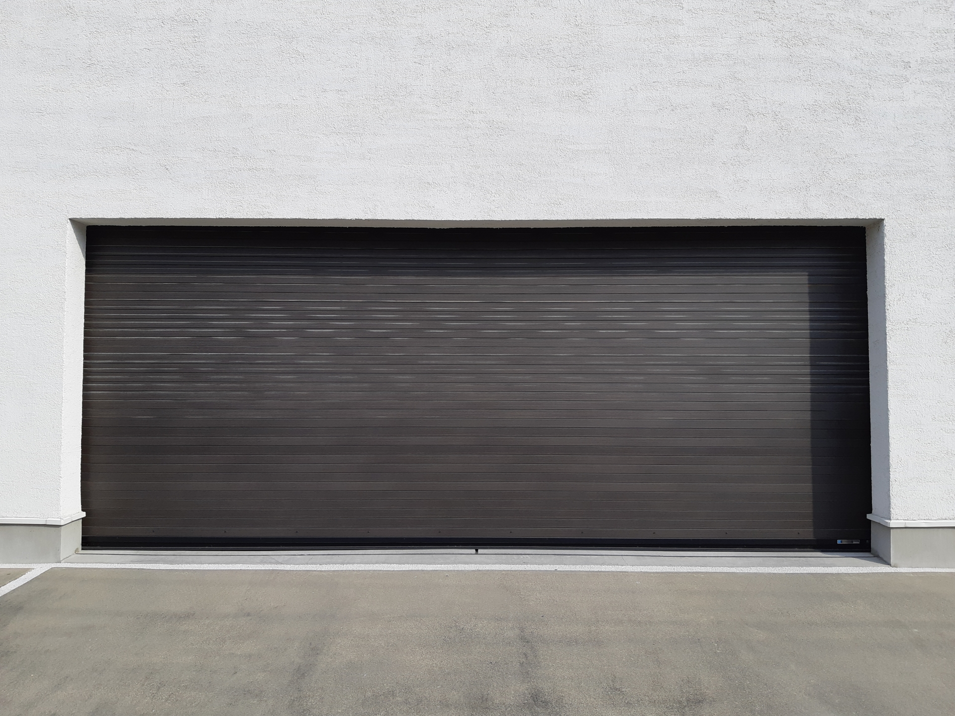 8台のガレージ工事費込み総額と内訳で高額失敗を防ぐ徹底比較や実践ガイド 画像