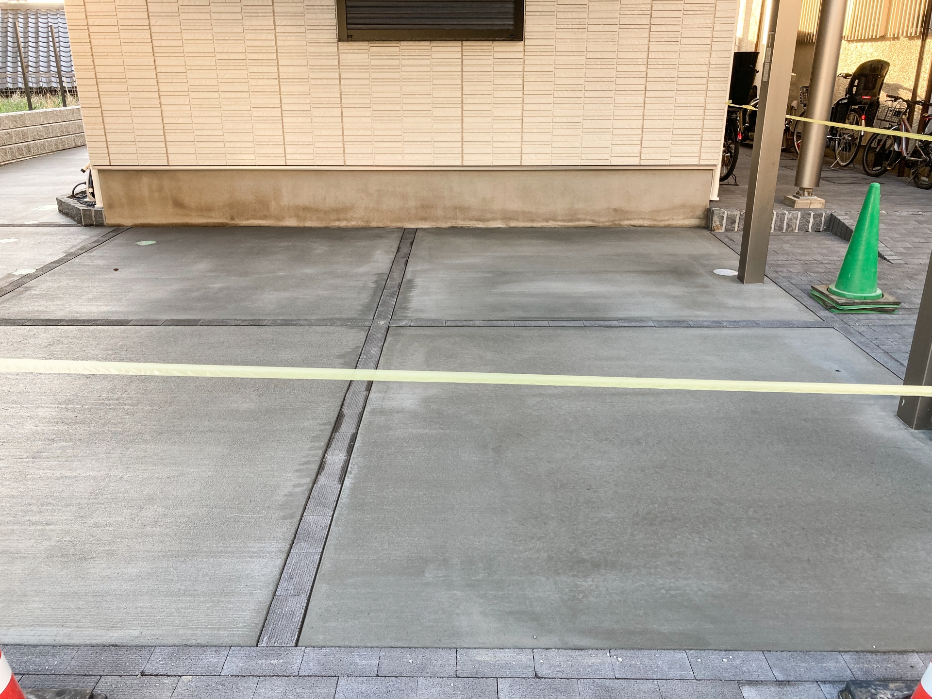 駐車場5台分のコンクリート費用相場と安くて後悔しない作り方を徹底解説！理想の駐車場づくり完全ガイド 画像