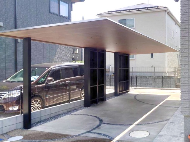 カッコ良さと機能性に優れたカーポート 画像