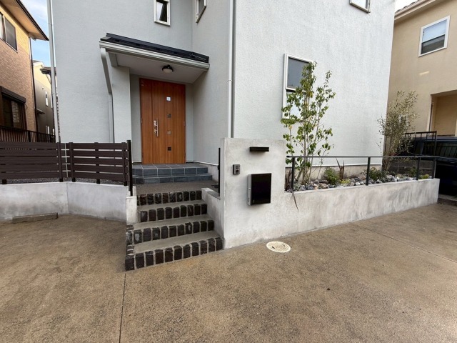 施工例【 今どきのおしゃれな外構にフルリフォームしました！】を更新しました。 画像