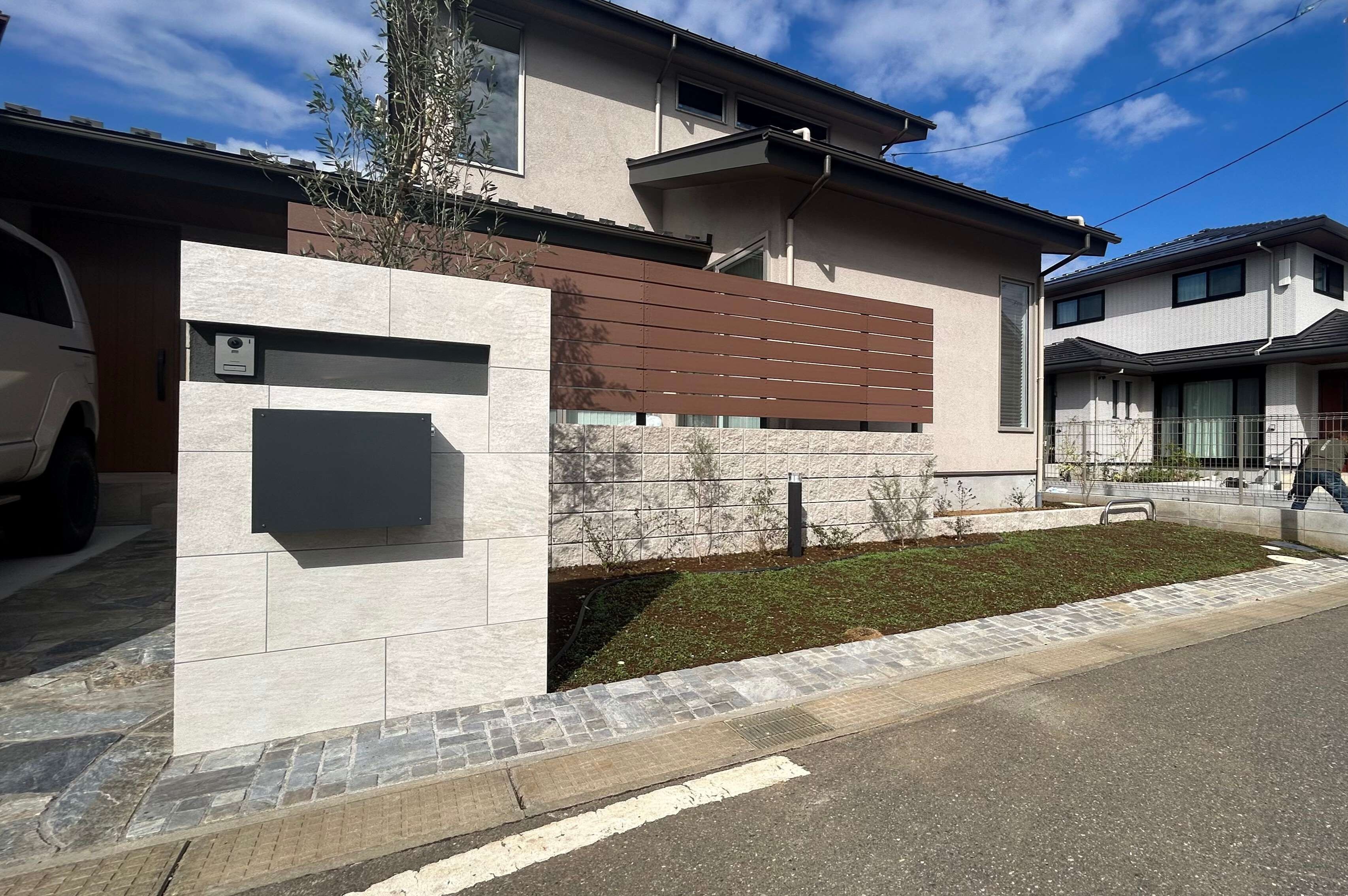 船橋で叶えた新築に、フェンス・テラス・緑をしつらえてもらいました 画像