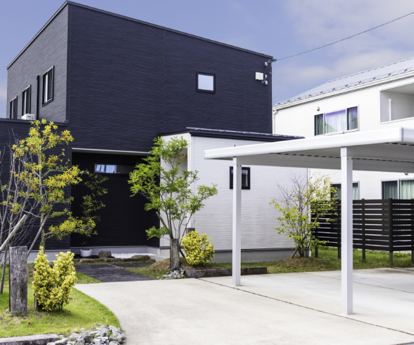 シンプルモダン・グレートーン　外観　写真1