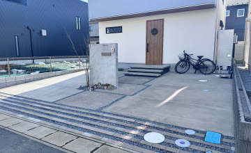 施工例【直線×コンクリートのデザインがかっこいい✨シンプルモダンなお庭】を更新しました。 アイキャッチ画像