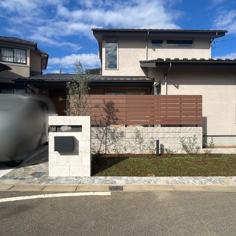 緑あふれる🍃ナチュラルモダンなお庭 アイキャッチ画像