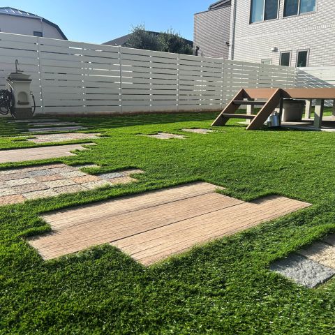 ゆったり過ごせる！広々プライベートガーデン🎉 アイキャッチ画像